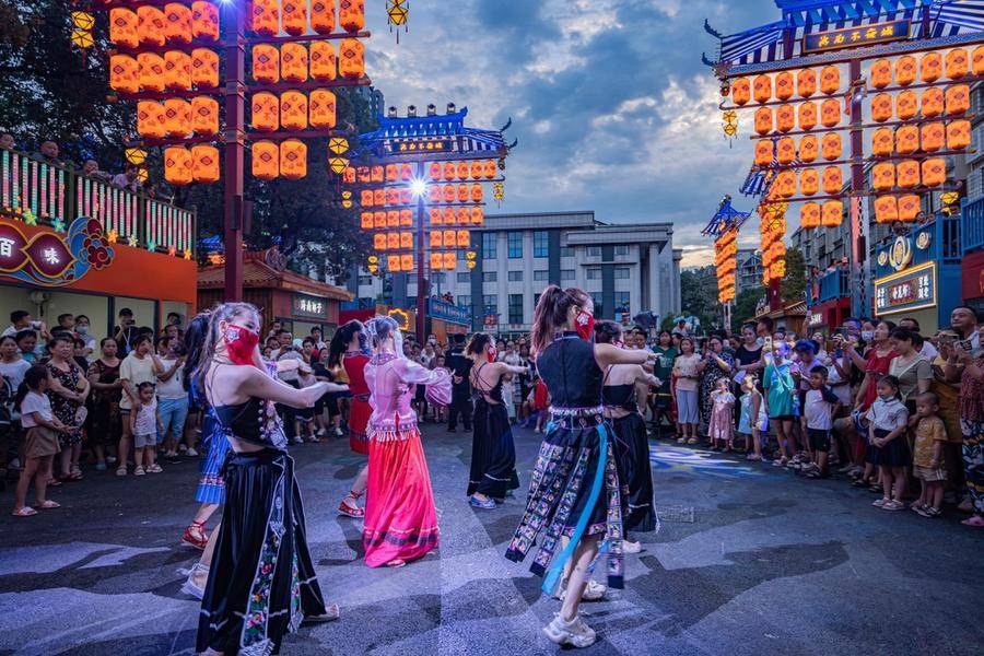 厦门坑内居委会属于哪个街道_厦门坑游客_厦门坑爹街